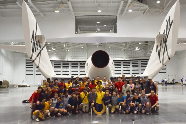 Tortas 8 Launch/Awards Photo